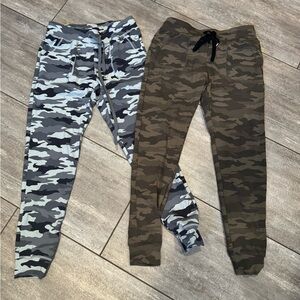 Zyia Camo Jogger Set